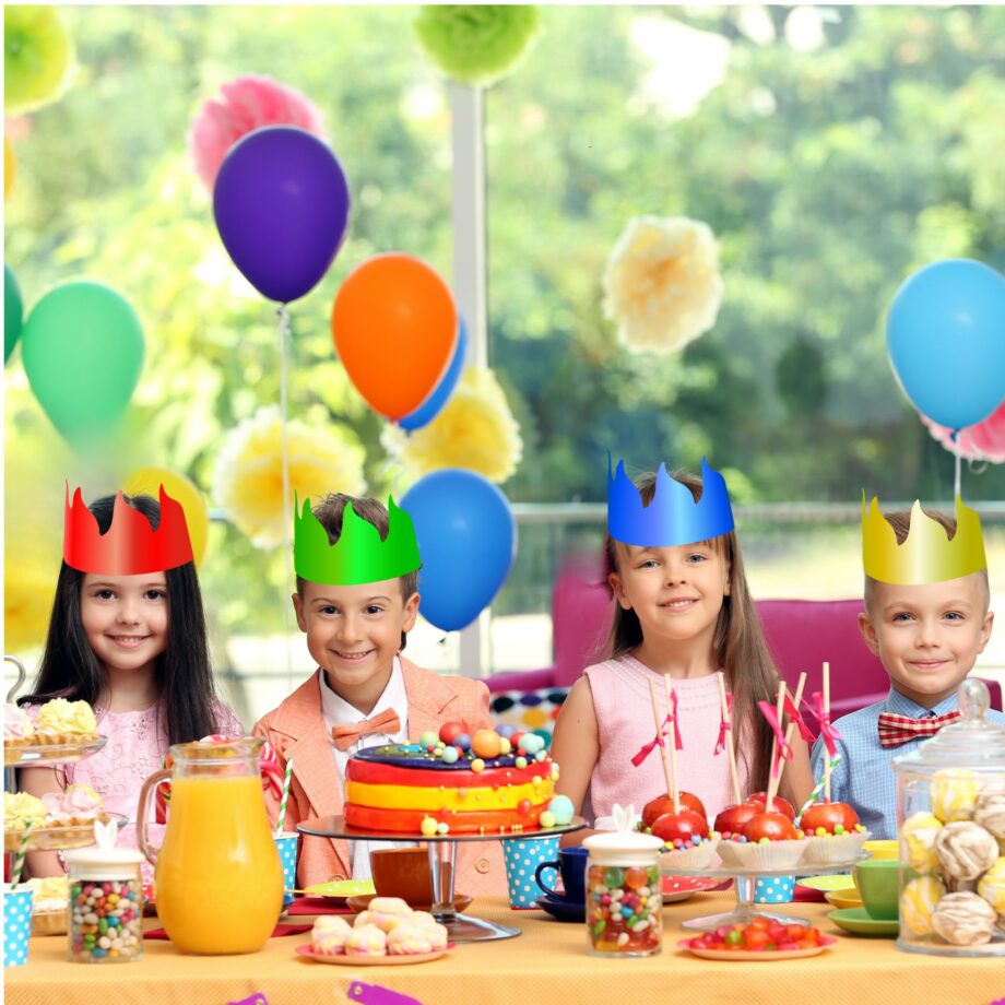 Coronas de cumpleaños para fiestas. Corona estilo llamas