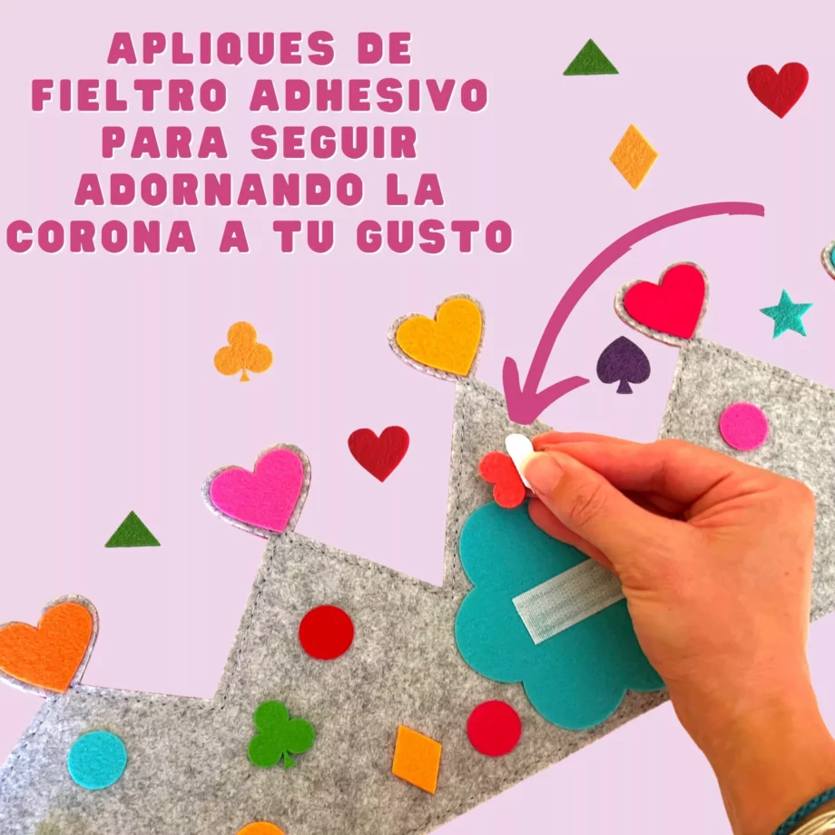 Corona de tela para cumpleaños infantiles con ilustraciones